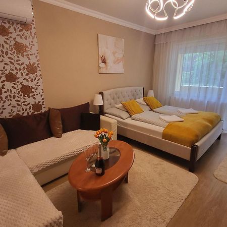 Jokai Apartman Szarvas Extérieur photo